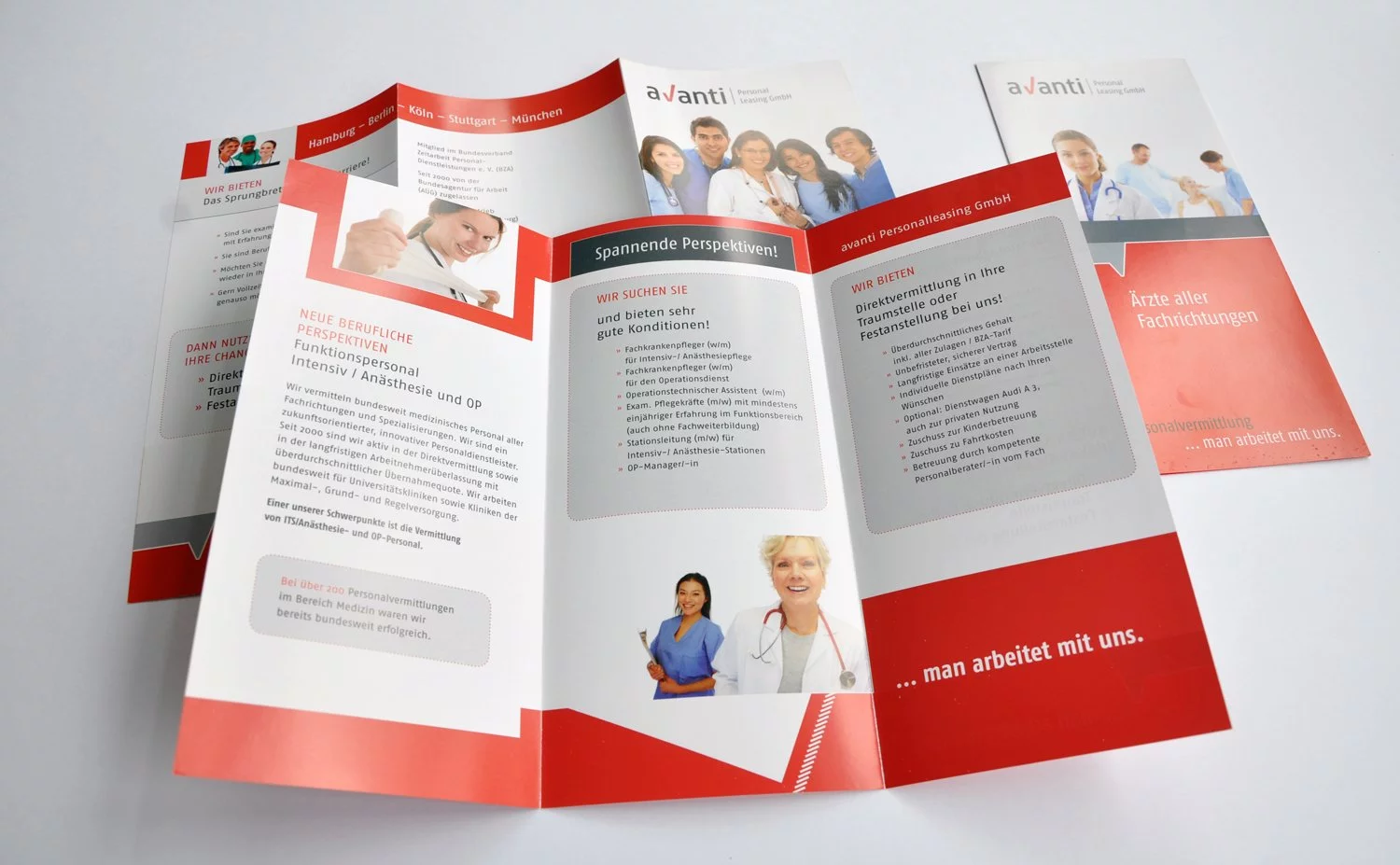 Flyer für den Personalvermittler für medizinische Berufe.